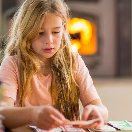 giel-playing-monopoly-fire